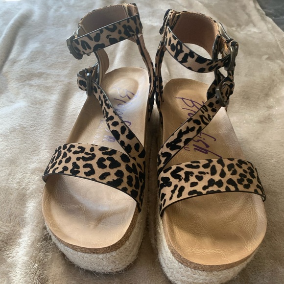 Blowfish Shoes - Blowfish espadrille sandals